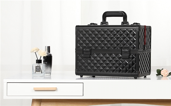 Kosmetikos ir juvelyrinių dirbinių juodas dėklas - Image 2