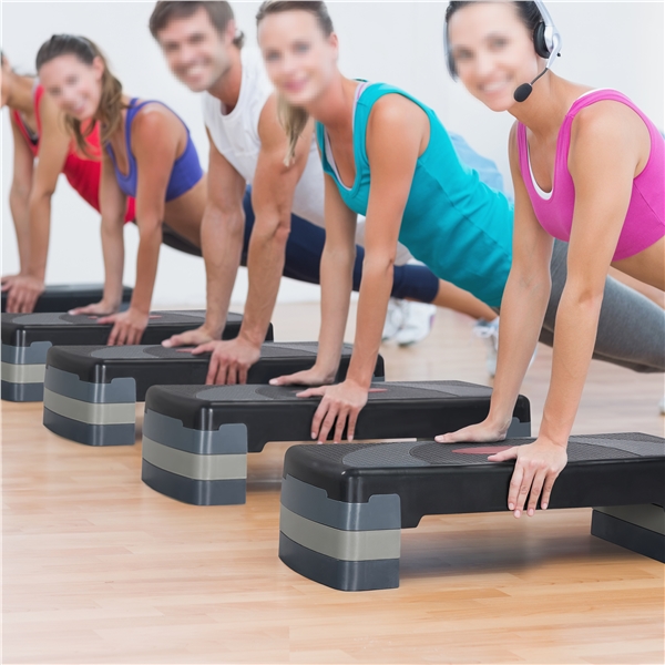 Aerobikos stepas / laiptelis – 3 aukščio lygiai 250kg - Image 11